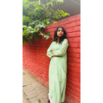 Viyana Chikankari Set - Image 2